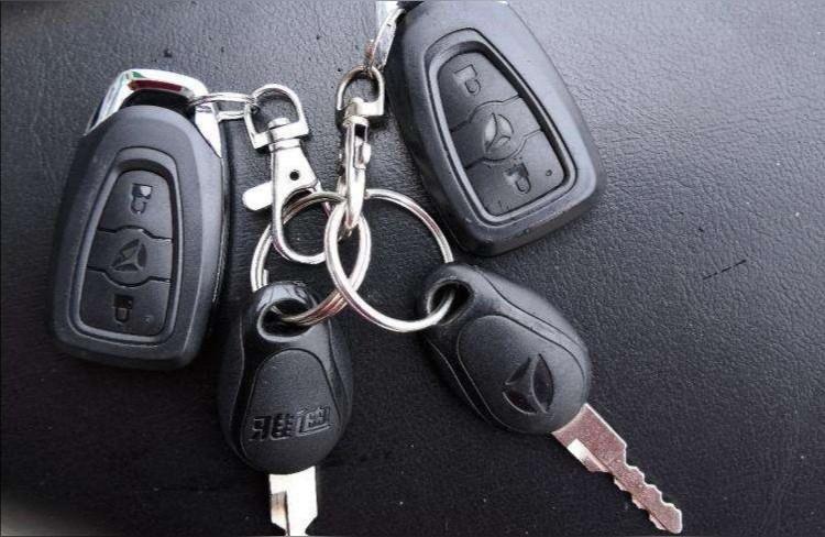 电轿遥控钥匙怎么配对 小牛电动车摇控和钥匙丢了哪里能配